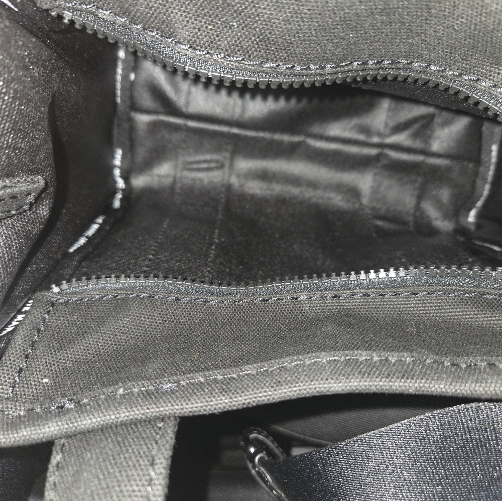 Marc Jacobs Small Tote Bag - Picture 8 of 9